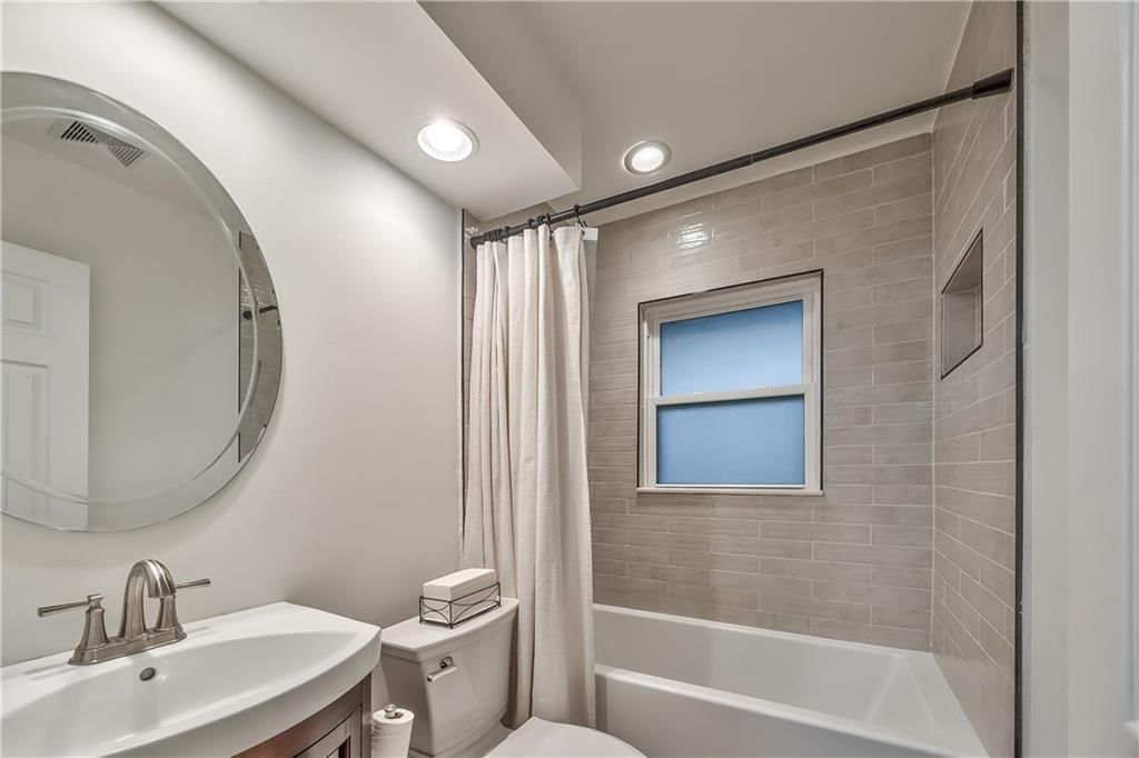 7243 Dearborn Street — photo 18