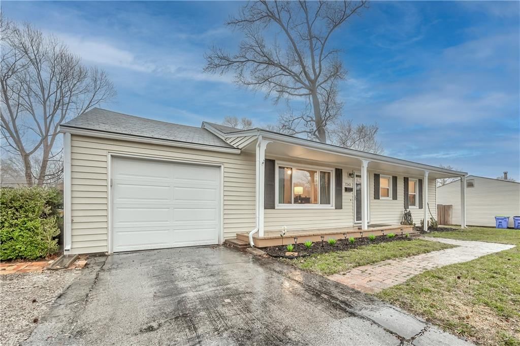 7243 Dearborn Street — photo 28