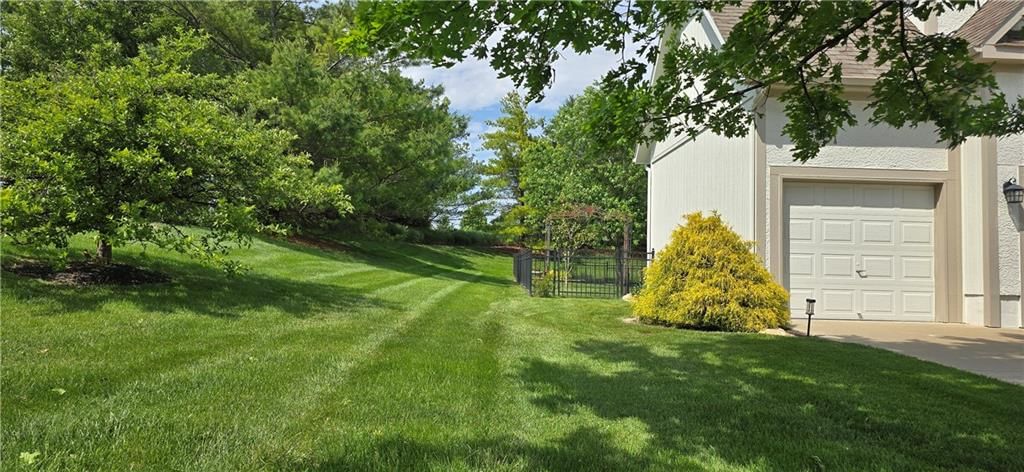 15917 Ballentine Street — photo 55