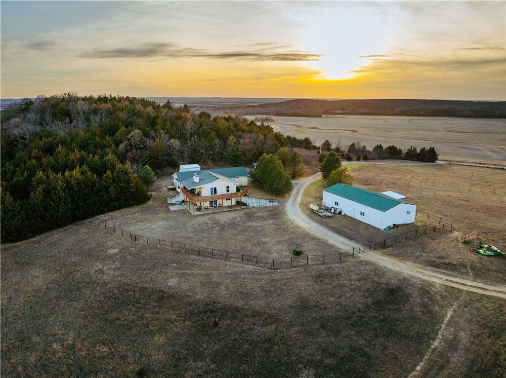15783 Clay Road, Fredonia, KS