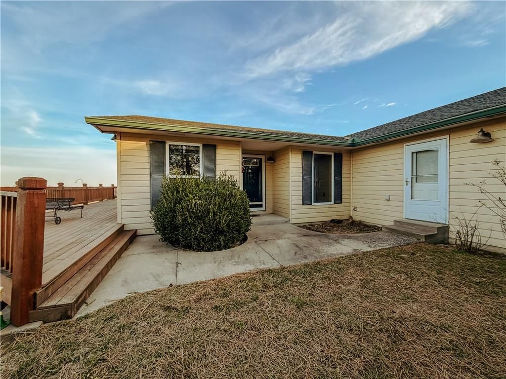 15783 Clay Road — photo 9