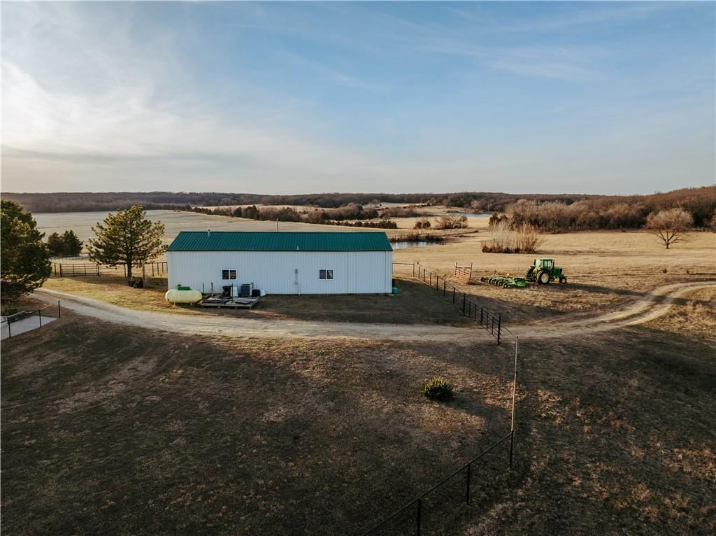 15783 Clay Road — photo 38