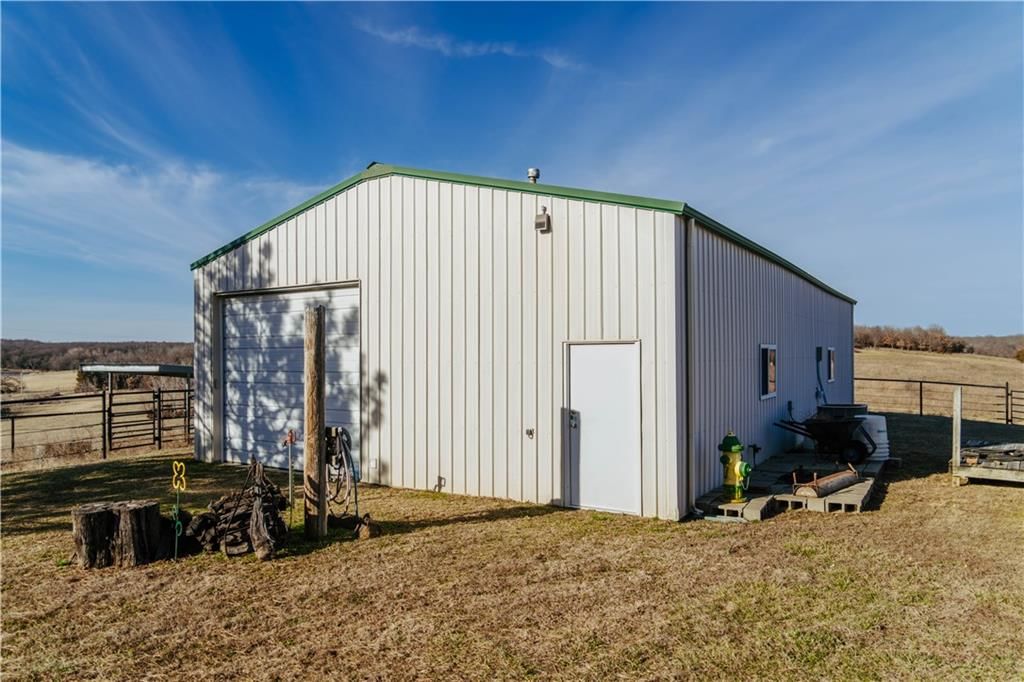 15783 Clay Road — photo 39