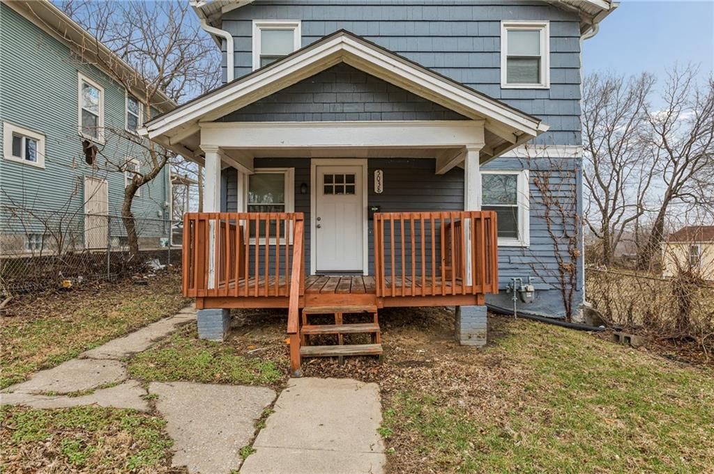 5038 S Benton Avenue — photo 2