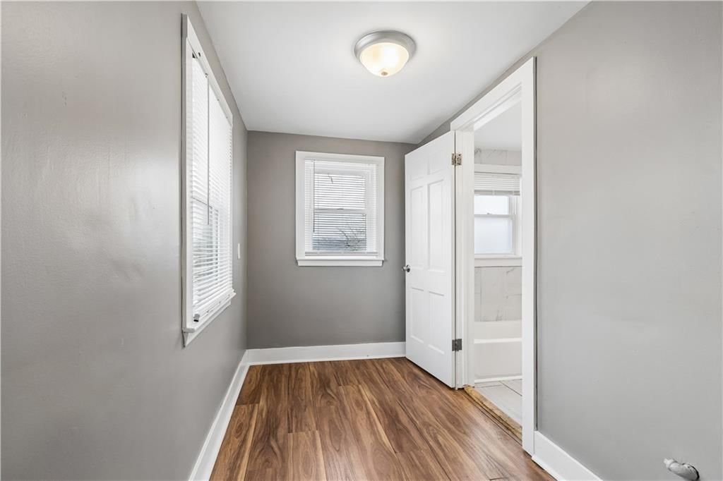 5038 S Benton Avenue — photo 12