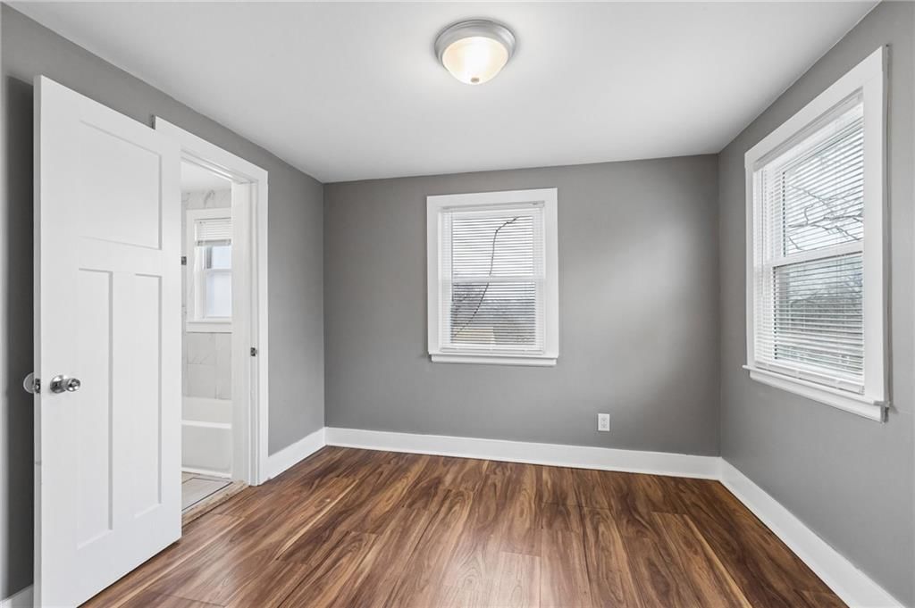 5038 S Benton Avenue — photo 18