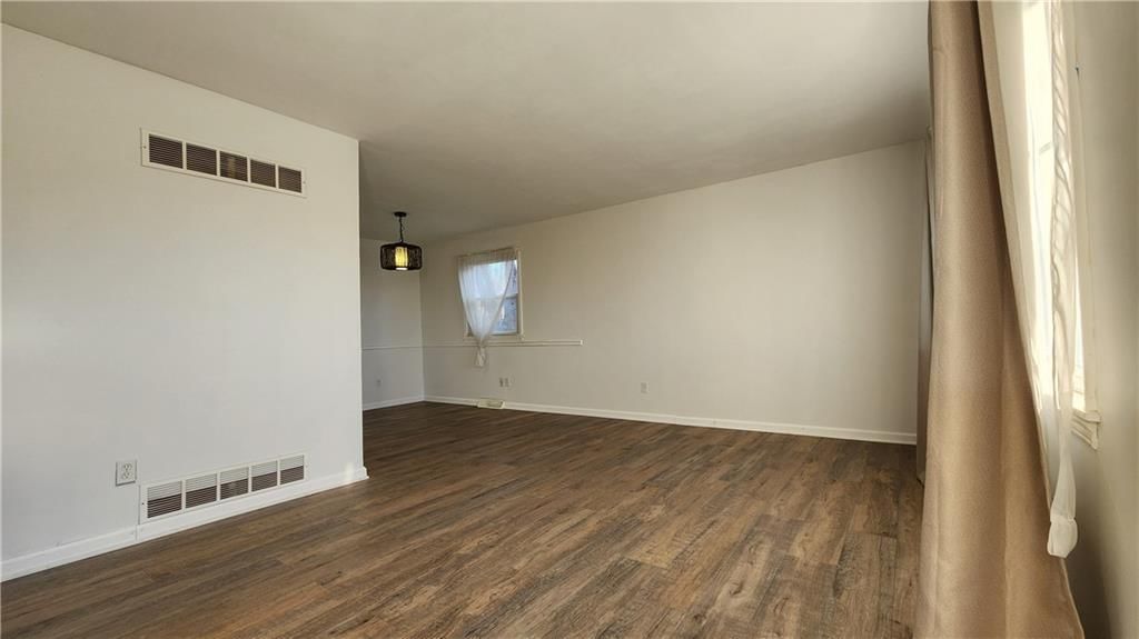 1204 NW 65th Terrace — photo 4