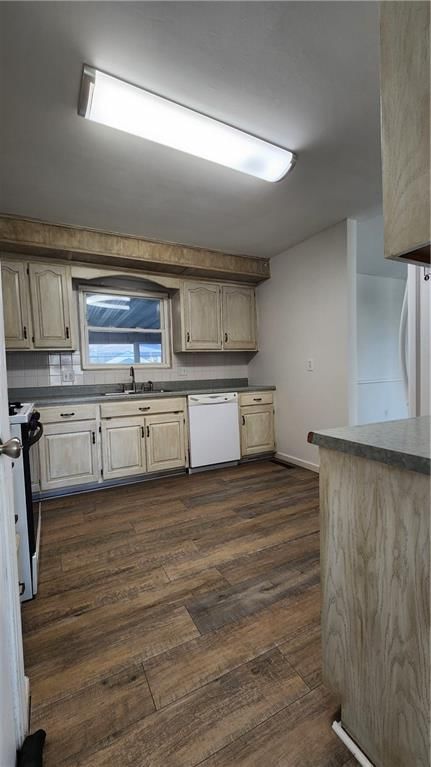 1204 NW 65th Terrace — photo 7