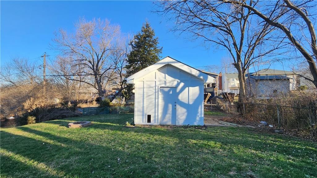 1204 NW 65th Terrace — photo 23