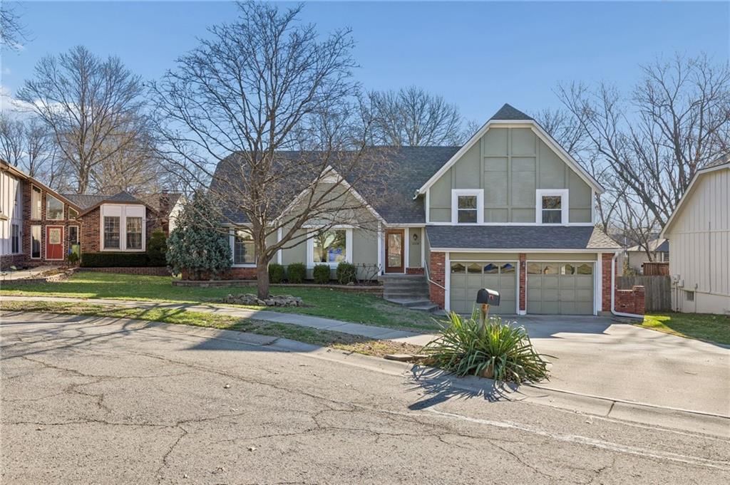 12226 W 72 Street, Shawnee, KS