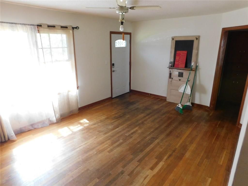 529 Hobson Place — photo 3