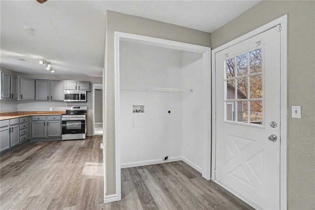 3636 NE Antioch Road — photo 5