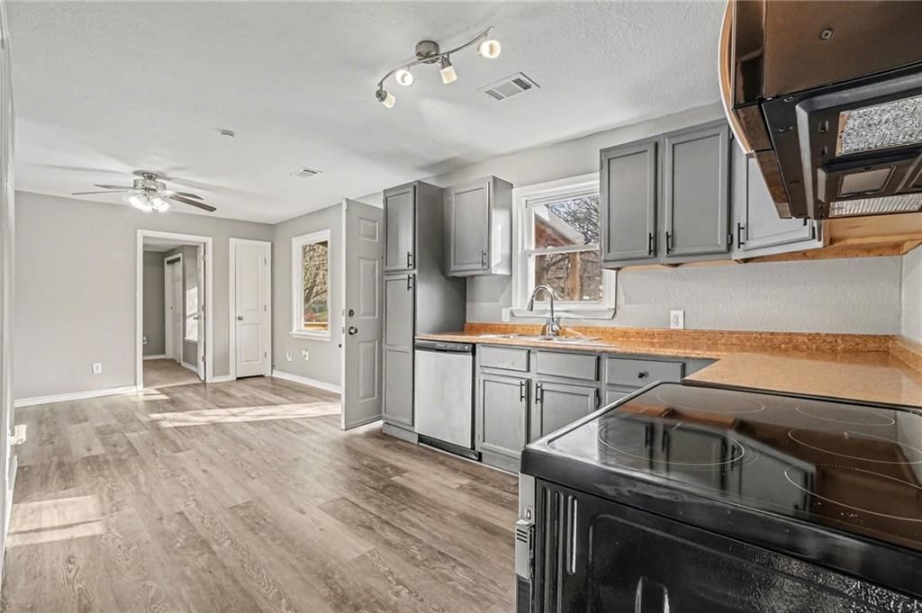 3636 NE Antioch Road — photo 9
