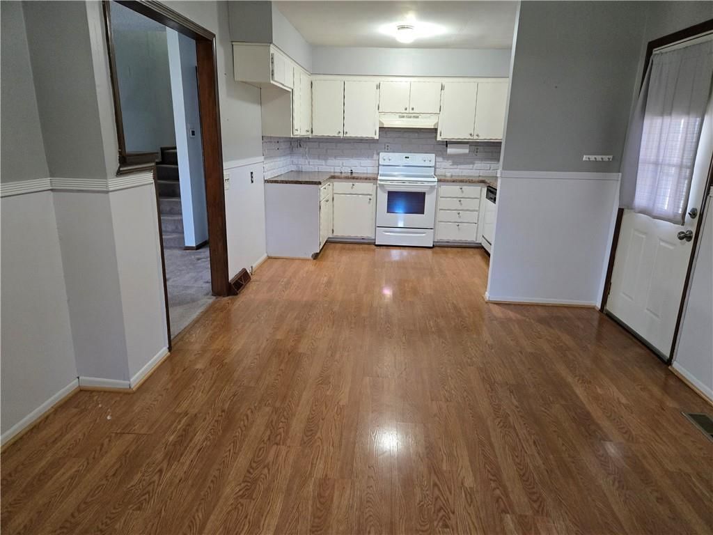 32188 Osawatomie Road — photo 15