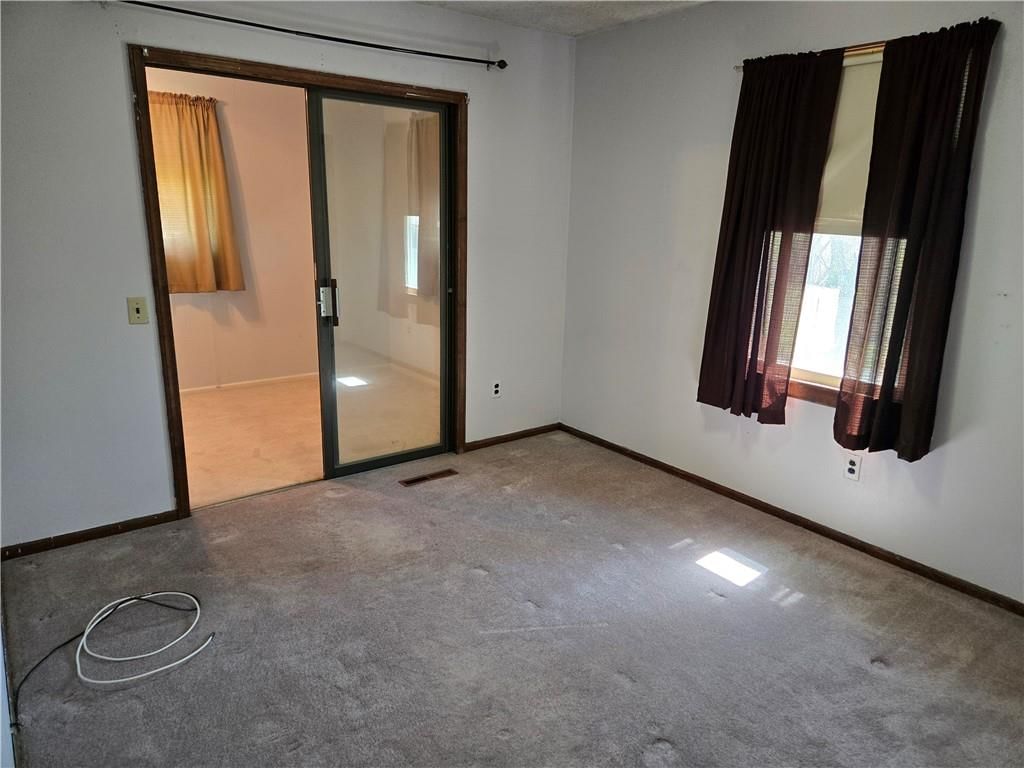 32188 Osawatomie Road — photo 40