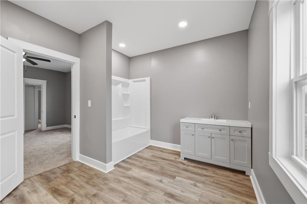 2113 Jefferson Street — photo 13