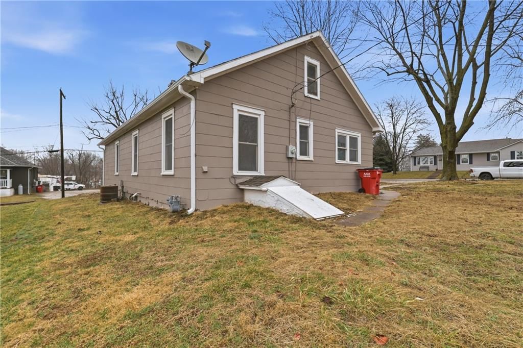2113 Jefferson Street — photo 21