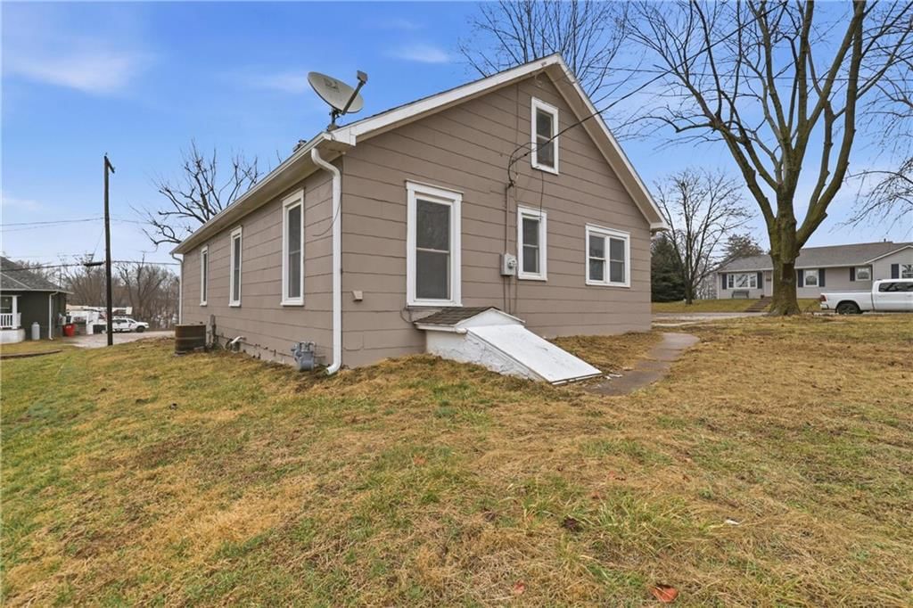 2113 Jefferson Street — photo 22