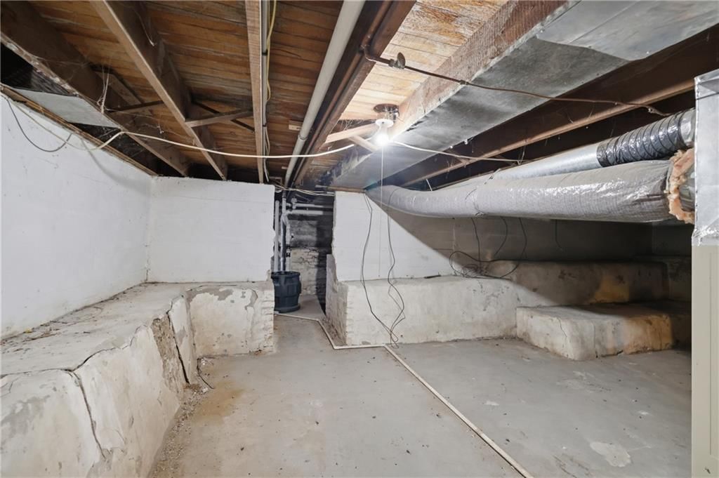 2113 Jefferson Street — photo 24