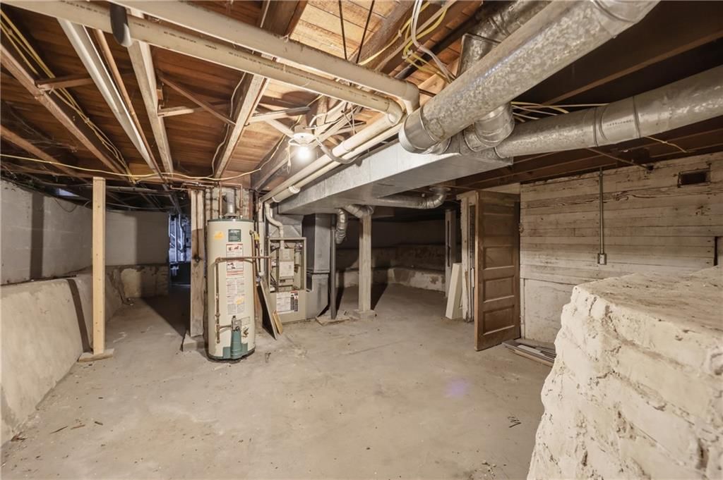 2113 Jefferson Street — photo 25