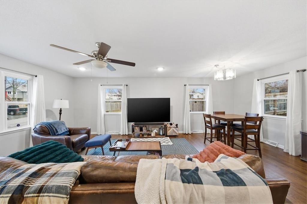 2511 W 41st Avenue — photo 5
