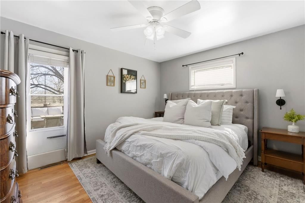 9237 Hemlock Street — photo 16