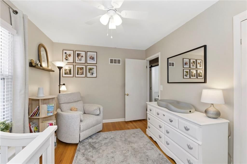 9237 Hemlock Street — photo 19