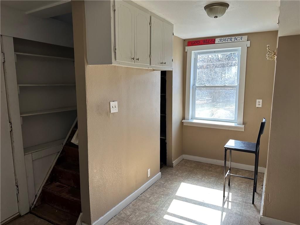 124 S 6th Street — photo 15