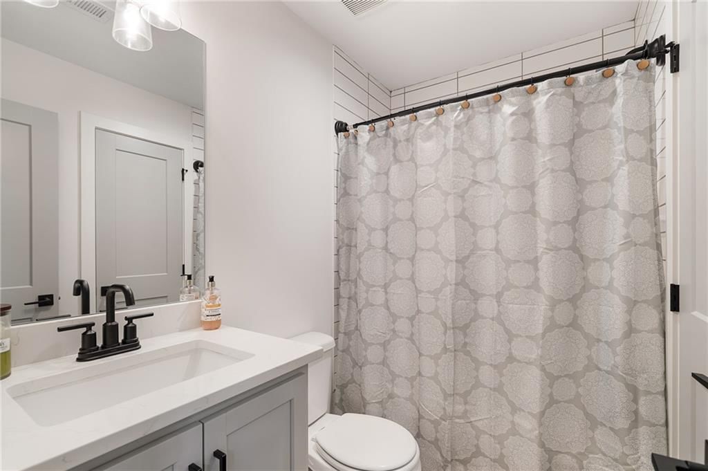 4729 NE Jamestown Drive — photo 29