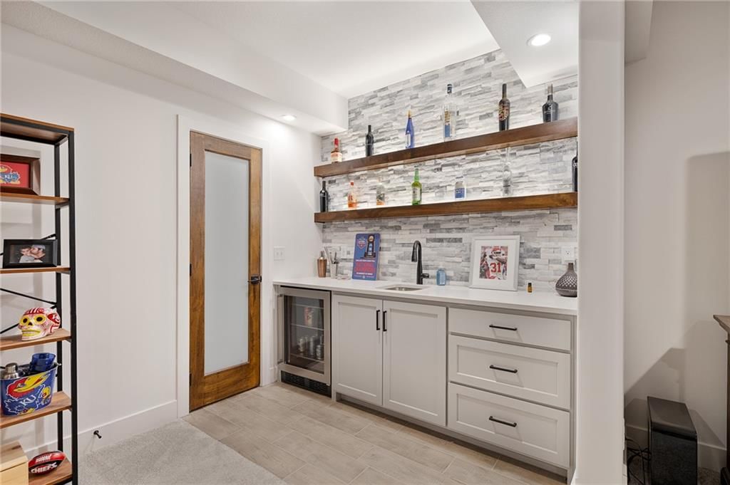 4729 NE Jamestown Drive — photo 36