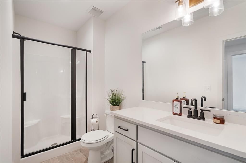 4729 NE Jamestown Drive — photo 39