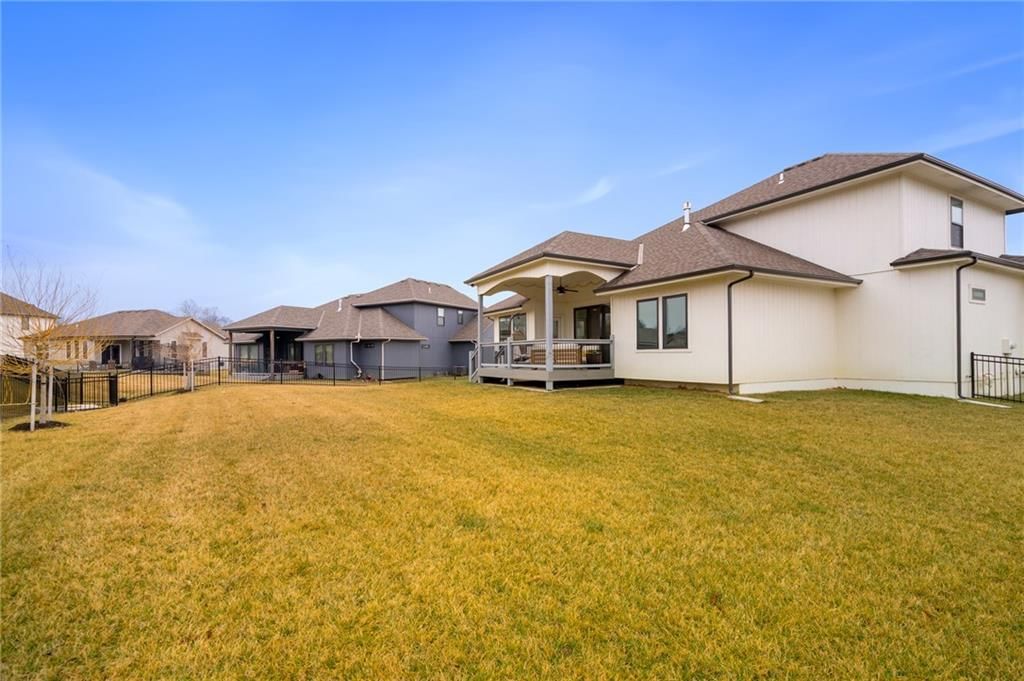 4729 NE Jamestown Drive — photo 43