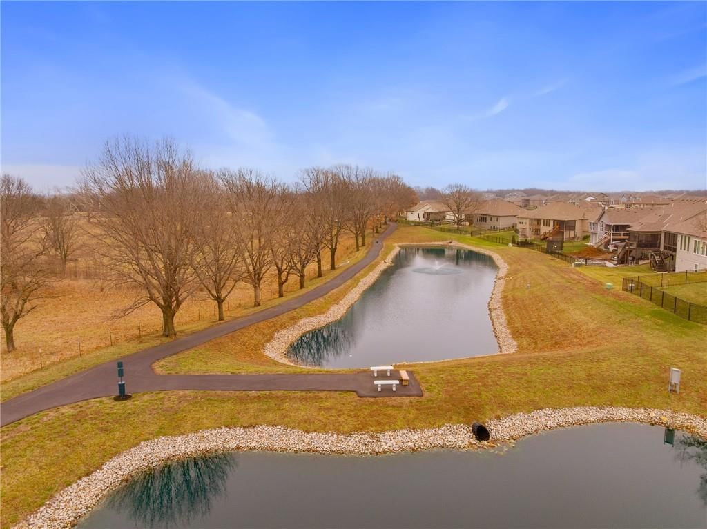 4729 NE Jamestown Drive — photo 46