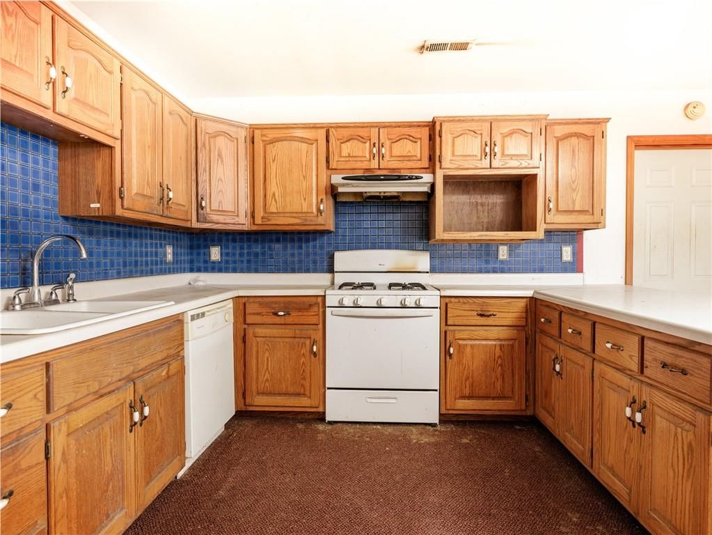 8823 NE OO Highway — photo 31