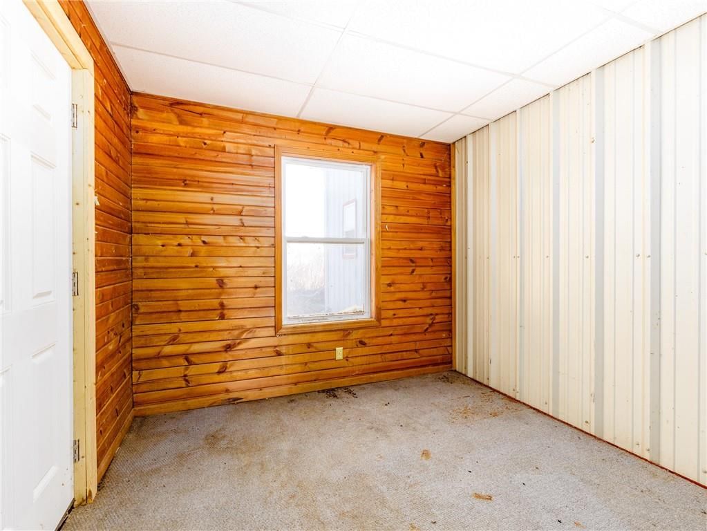 8823 NE OO Highway — photo 36