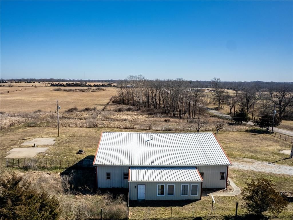 8823 NE OO Highway — photo 39