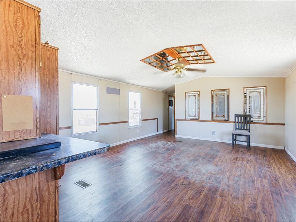 8823 NE OO Highway — photo 45