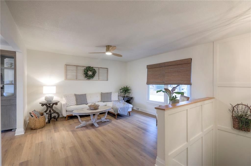 412 Allen Street — photo 5