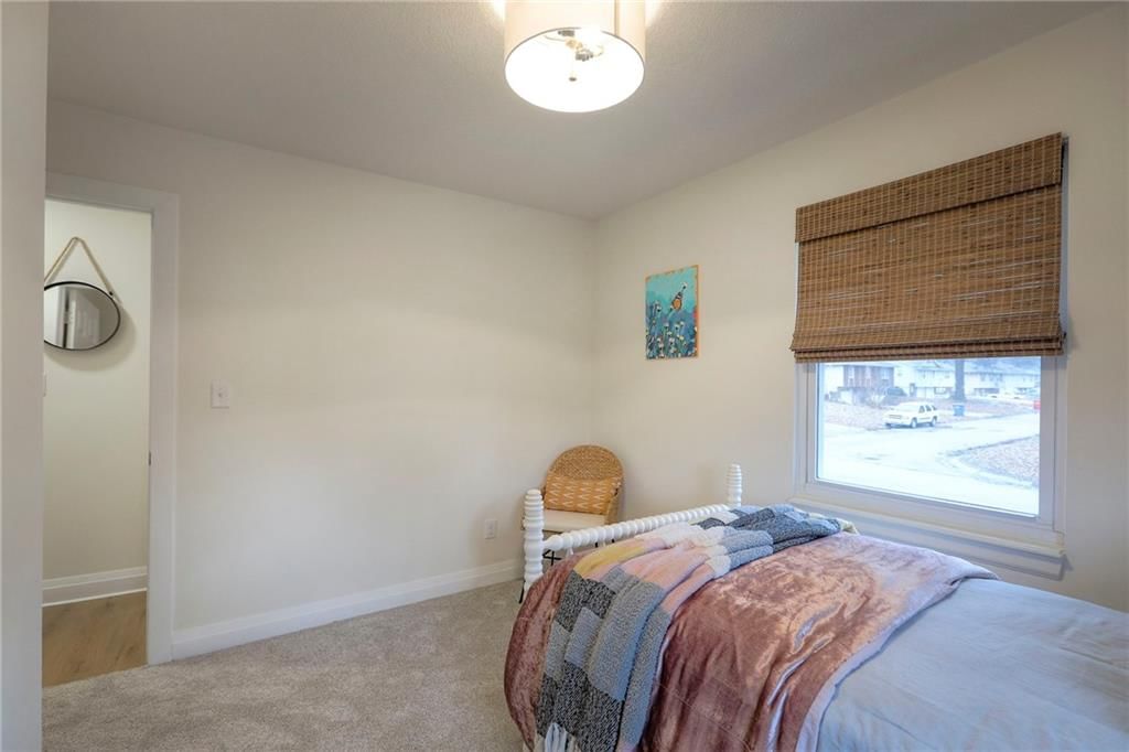 412 Allen Street — photo 15