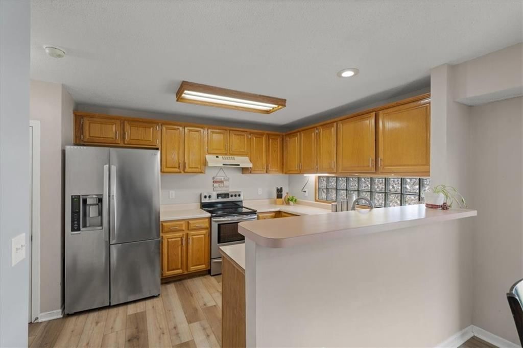 1528 W Romany Court — photo 9