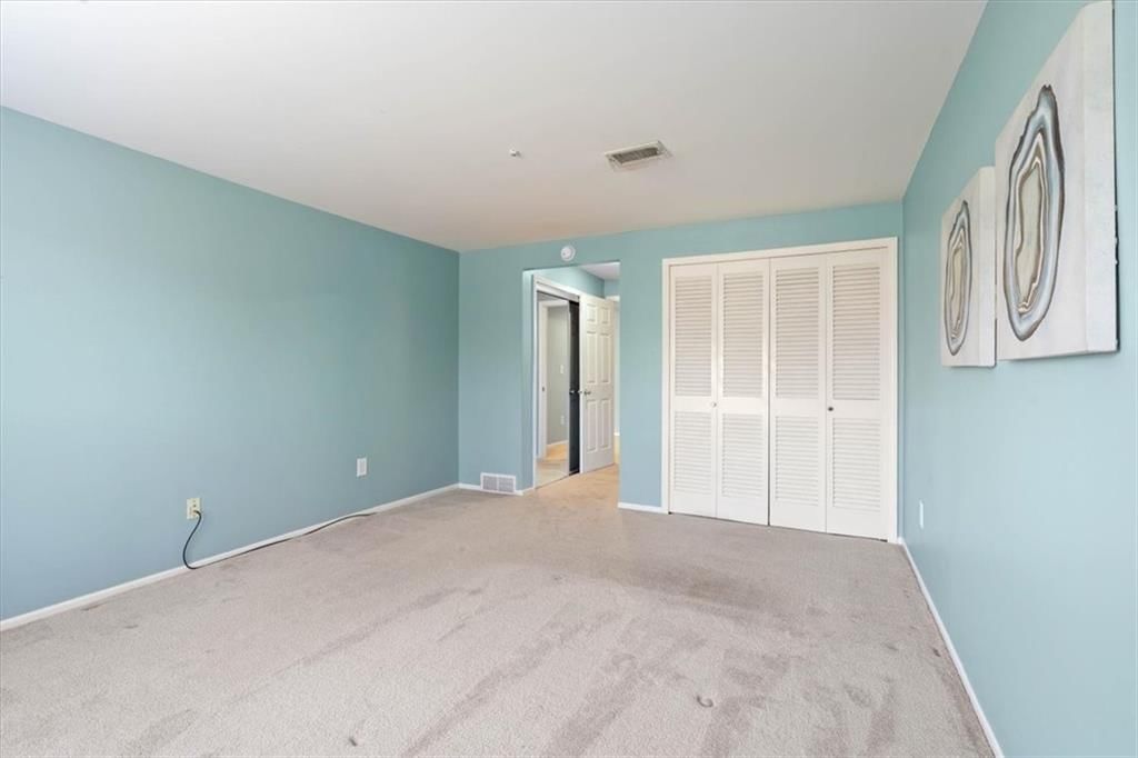 10712 Glenwood Street — photo 16