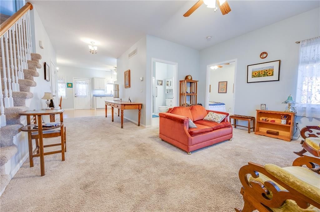 1226 Delaware Street — photo 4