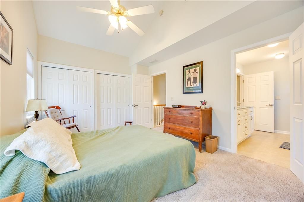 1226 Delaware Street — photo 17