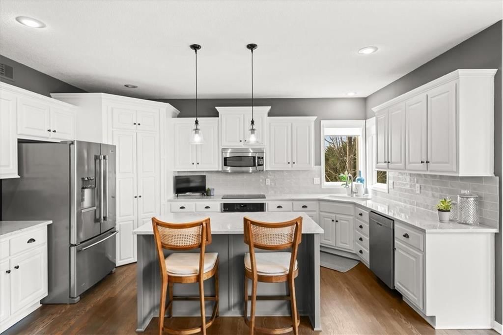 23916 W 124th Court — photo 5