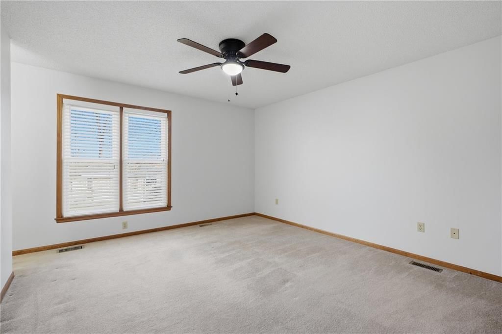 824 Rowell Avenue — photo 7