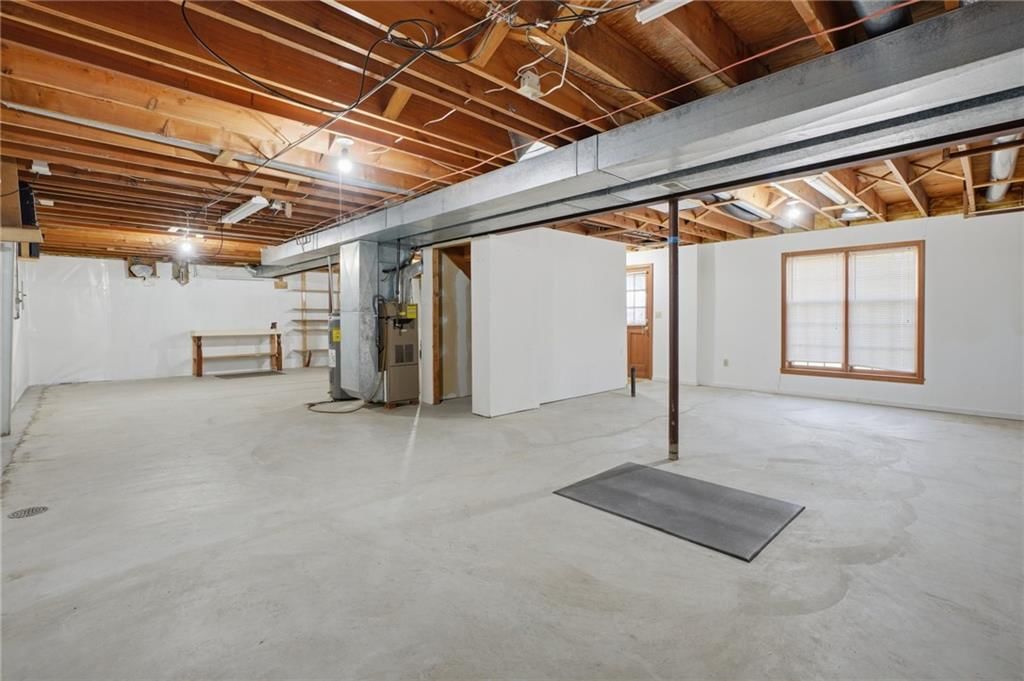 824 Rowell Avenue — photo 16