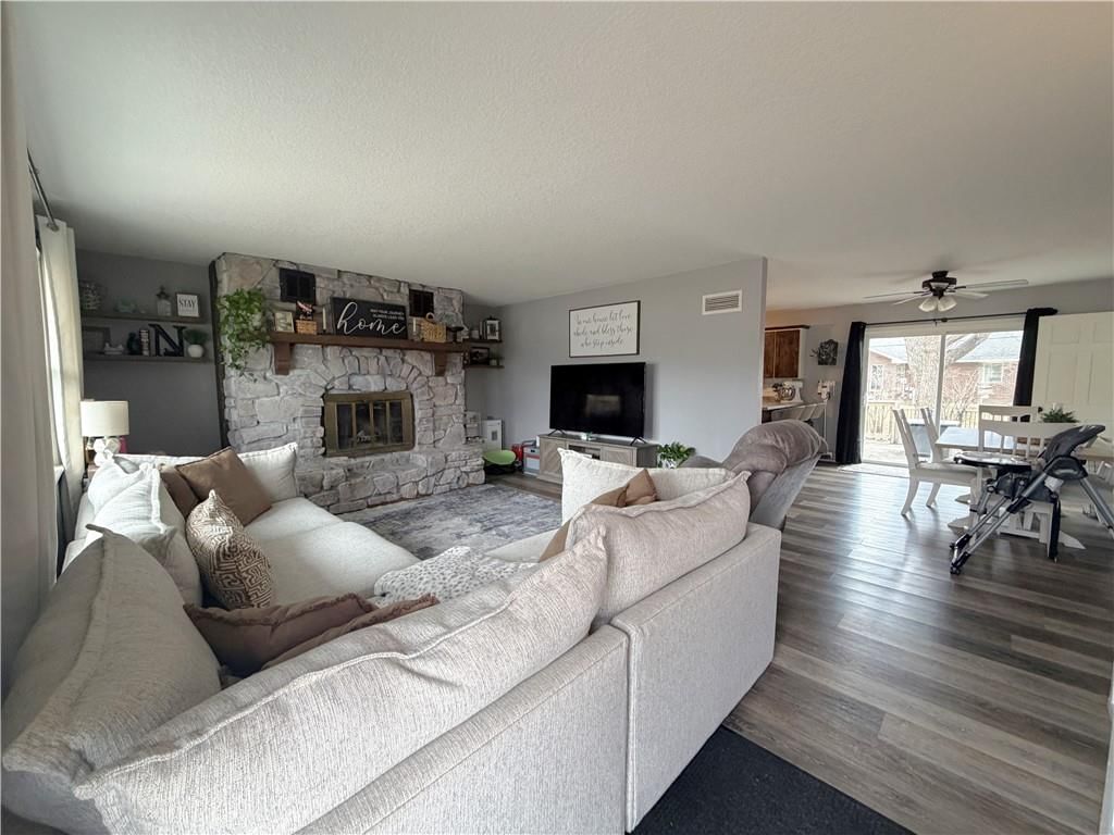 1705 Fair Street — photo 2