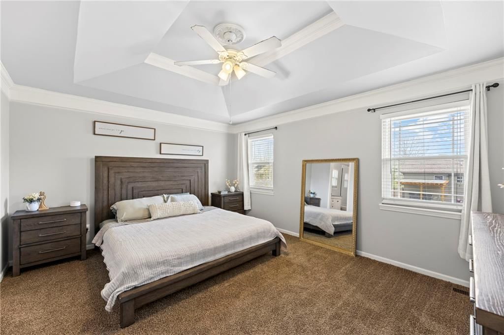 1617 NE AUBURN Drive — photo 17
