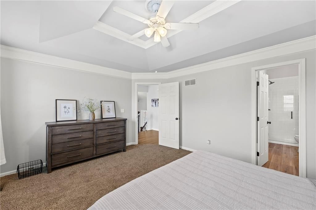 1617 NE AUBURN Drive — photo 19