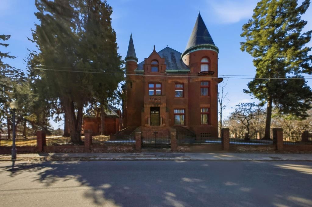 802 Hall Street — photo 11